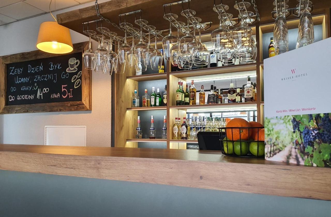 Weiser Hotel วรอตซวาฟ ภายนอก รูปภาพ